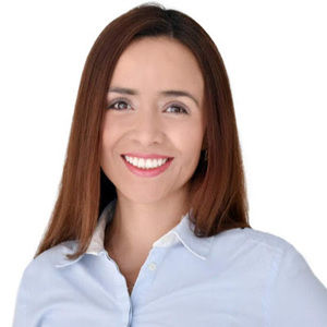 Meet your Posher, Paola